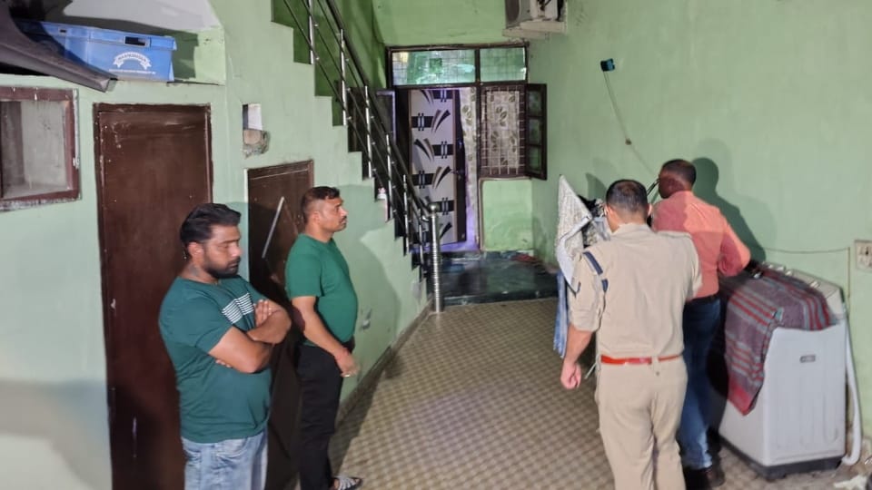 दीपक हत्याकांड: ग्राइंडर एप से दोस्ती, दूसरी मुलाकात में वारदात; रोहन को बुलाया घर, करना चाहता था अनैतिक काम Dehradun Deepak Murder Case Friendship via Grindr app with Rohan and Murder in second meeting