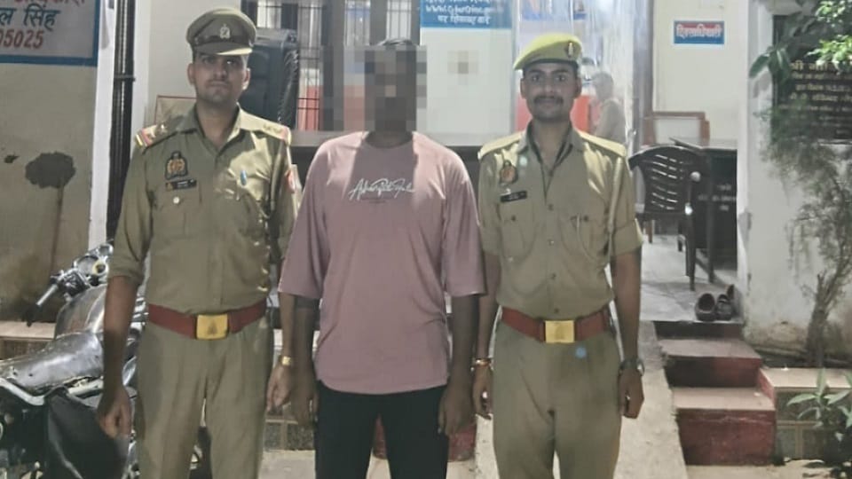 Aligarh News: फोन पर गाली-गलौज कर जान से मारने की दी धमकी, शातिर हिस्ट्रीशीटर गिरफ्तार, दर्ज हैं कई मुकदमे Threatening to kill by abusing over the phone