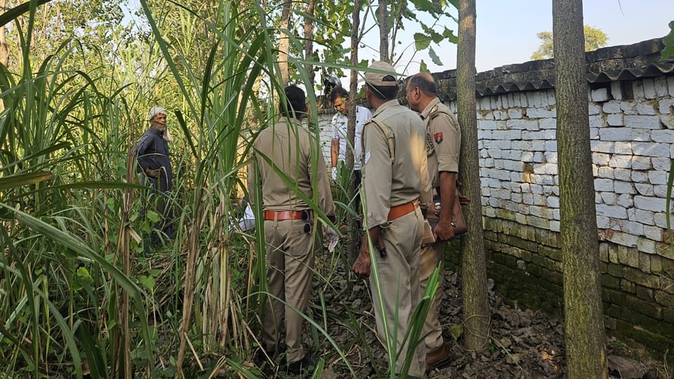 रामपुर में पिता-पुत्र की जान गई