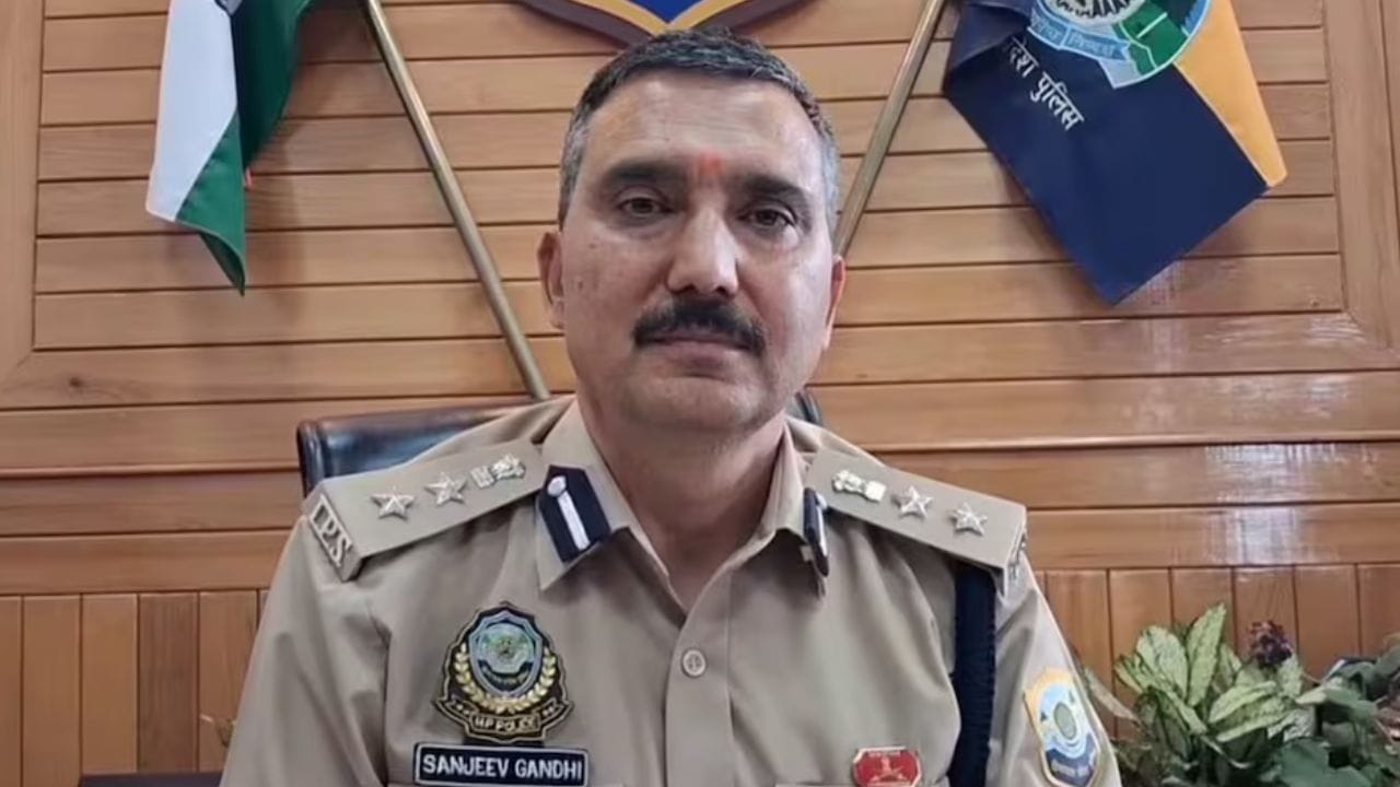 आईपीएस अधिकारी संजीव गांधी।