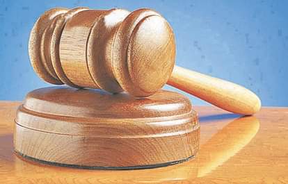 Kushinagar News: न्यायालय के आदेश पर दो इंस्पेक्टर, एक सब इंस्पेक्टर सहित पांच पुलिसकर्मी निलंबित Five policemen including two inspectors, one sub-inspector suspended on court orders