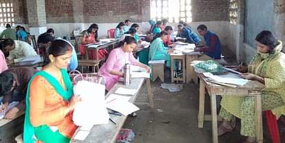 यूपी बोर्ड : मूल्यांकन में देरी, परीक्षा परिणाम पर पड़ेगा असर UP Board: Delay in evaluation, result will be affected
