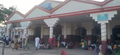 Railway News: दमोह के हरदुआ व मझगुंवा रेलवे स्टेशन पर नॉन इंटरलॉकिंग का कार्य, कुछ ट्रेनों का बदला रूट Non interlocking work at Hardua and Majhgunwa Phatak railway station