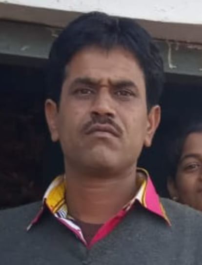 Damoh Crime: जमीन विवाद में सगे भाइयों ने ही की थी रज्जू की हत्या, मोबाइल फोन से खुला राज Damoh Crime Real brothers had murdered Rajju in land dispute secret revealed through mobile phone