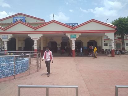 In the case of child's death due to assault at Damoh station