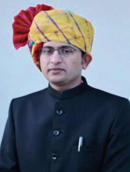 उज्जैन कलेक्टर की हिदायत: प्रोप्राइटर का नाम डिस्पले करें, श्रद्धालुओं से मनमानी वसूली पर सील होगा होटल Ujjain Collector instruction Display name proprietor hotel will sealed if arbitrary collection from devotees