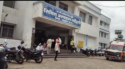 Shahdol News: खेत में काम कर रहा किसान आकाशीय बिजली की चपेट में आया, मौके पर हो गई मौत A farmer working in the field in Barachh village died due to lightning, Damini app can save his life.