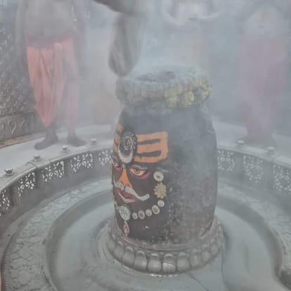 Baba Mahakal's makeup in Bhasmarti...wearing Rudraksh and garland of flowers