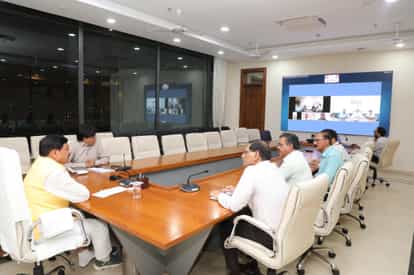 Chief Minister took emergency meeting at his residence regarding the death of elephants