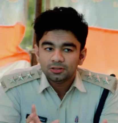 Jaitpur Ranger's house was broken into and assaulted, case registered against three people