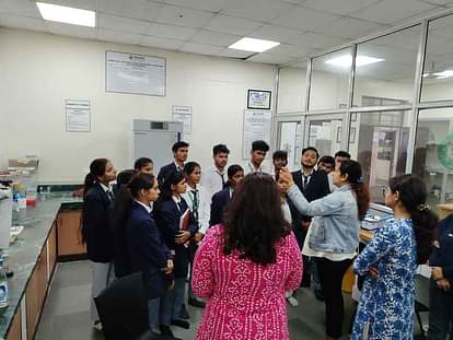Meerut: पेट की सेहत से खेती तक, शोभित विवि में फंक्शनल फूड्स पर ऑनलाइन कोर्स शुरू Shobhit University Launches Online Micro-Certification Course on Functional Foods and Gut Health