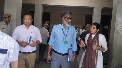 Ajmer News: जिले में मॉक ड्रिल की तैयारियां पूरी, मुख्य सचिव ने वीसी के जरिये ली अधिकारियों की बैठक Ajmer News: Preparations for mock drill complete in the district, CS held a meeting of officials through VC