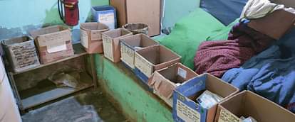 Charkhi Dadri News: 26,820 आवेदकों को नहीं मिल पाए हैप्पी कार्ड, 6 माह से लगा रहे बस स्टैंड के चक्कर 26,820 applicants could not receive their Happy Cards
