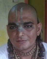 गोवर्धन में बंदरों की मौत का मामला: महंत जानकी दास पर भी गंभीर आरोप, विदेशी नागरिक ने का था दुस्साहस Jankidas' challan in the case of death of monkeys