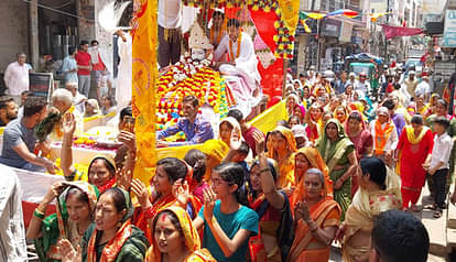 Baghpat News: नवग्रह शनिदेव मंदिर में मूर्तियां स्थापित कराईं Idols installed in Navgrah Shanidev temple