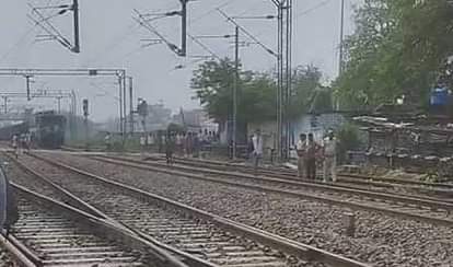 Bihar News: रेल ट्रैक पर मिला सिर कटी लाश, हादसा या आत्महत्या? जांच में जुटी पुलिस Unknown Dead Body Found Near Rail Line Today Muzaffarpur-Samastipur Rail
