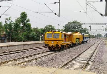 राहत: बारामुला से उड़ी तक न्यू रेल लाइन का सर्वे...एलओसी पर सैन्य पहुंच होगी आसान; क्यों जरूरी है ये प्रोजेक्ट Survey begins for new rail line from Baramulla to Uri, facilitating military access along LoC