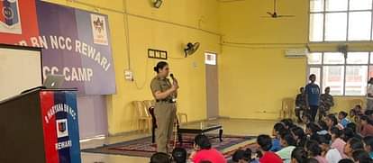 Rewari News: कैडेट्स ने सीखे ड्रिल, फायर कंट्रोल ऑर्डर और नेतृत्व क्षमता के गुण Cadets learnt drill, fire control orders and leadership skills