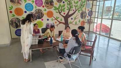 Rewari News: दो मेरिट सूची जारी होने के बाद भी स्नातक में 35 प्रतिशत सीटें खाली, कल से होगी फिजिकल काउंसिलिंग Even after the release of two merit lists, 35 percent seats in graduation are vacant