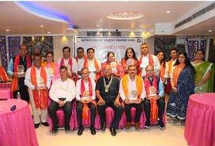 Kanpur News: समाजसेवियों, चिकित्सकों को किया सम्मानित Social workers, doctors and chartered accountants were honored by Rotary Club Kanpur Vinayak Shri
