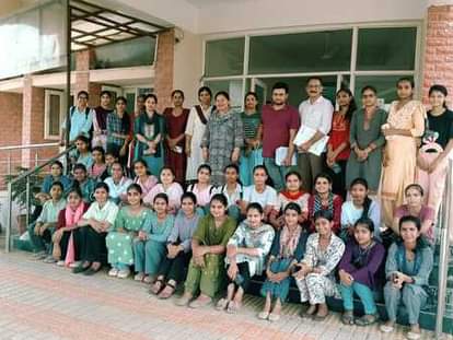 Kurukshetra News: गर्व से कहो, हिंदी हैं हम.... Say with pride, we are Hindi...
