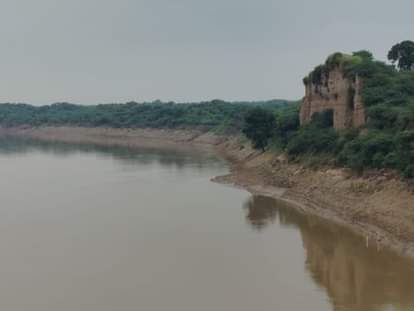 Auraiya News: यमुना में नहीं गिरेगा गंदा पानी, एसटीपी करेगी साफ Dirty water will not fall into Yamuna, STP will clean it
