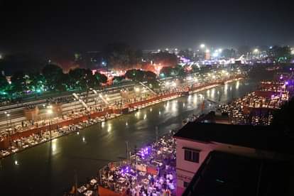 Ayodhya News: सरयू तट पर सजा राम दरबार, जले रामराज के दीप Ram Darbar decorated on the banks of Saryu, lamps of Ramrajya lit