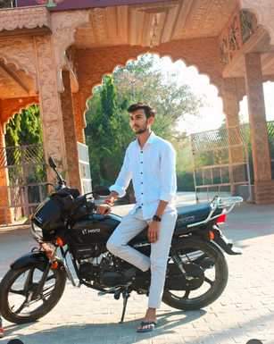 Jalaun News: गुरुग्राम में सड़क हादसे में युवक की मौत Youth dies in Gurugram road accident
