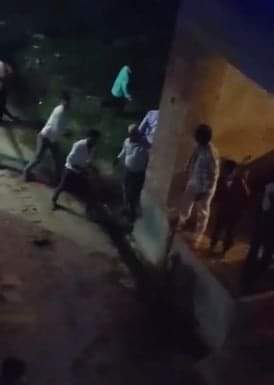 Auraiya News: दीपावली पर मारपीट व पत्थरबाजी के चार आरोपी गिरफ्तार Four accused arrested for assault and stone pelting on Diwali