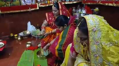 Chhath Puja Vrat Katha: सूर्यदेव की आराधना से कैसे मिला द्रौपदी को राज्यलक्ष्मी का वरदान,पढ़ें यह व्रत कथा Chhath Puja Vrat Katha Story Significance and Rituals Explained in Hindi