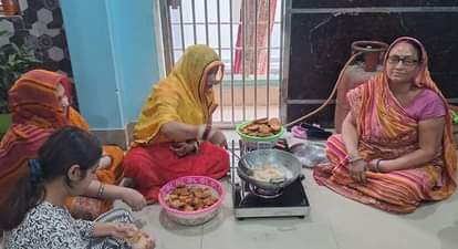 Budaun News: छठ व्रतियों ने किया खरना, 36 घंटे का निर्जला उपवास शुरू Chhath devotees performed Kharna, 36-hour waterless fast begins