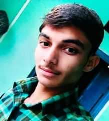 Etah News: फंदे पर लटका मिला छात्र का शव, हत्या की आशंका Student's body found hanging, murder suspected