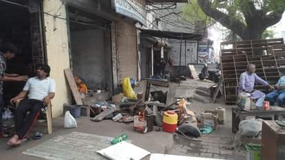 Sonipat News: कस्टोडियन की जमीन पर बनीं 17 दुकानों को गिराने में लग गए 16 साल It took 16 years to demolish 17 shops built on custodian land.