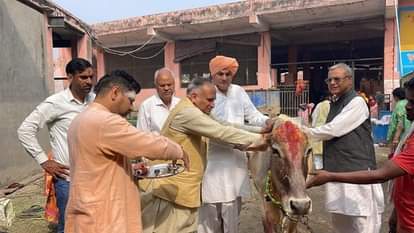 अहंकार त्याग समाज सेवा का संदेश देता है गोपाष्टमी पर्व : मेयर Gopashtami festival gives the message of giving up ego and serving the society: Mayor