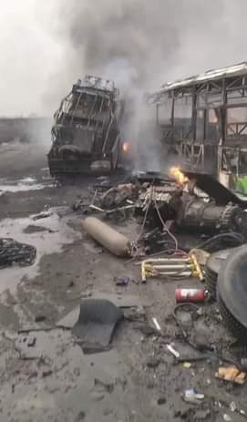 Jhajjar-Bahadurgarh News: एलपीजी सिलिंडर फटने से लगी आग, 10 कंडम बसें जलीं Fire broke out due to LPG cylinder explosion, 10 condemned buses burnt