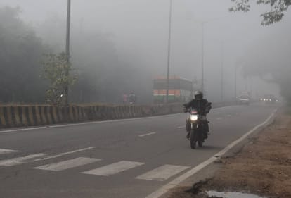 Rajasthan Weather: पारे में गिरावट का दौर जारी; आज से पड़ेगी तेज ठंड, शेखावाटी में शीतलहर का अलर्ट Rajasthan Weather: Western Disturbance to Intensify Winter in Rajasthan; Cold Wave Alert