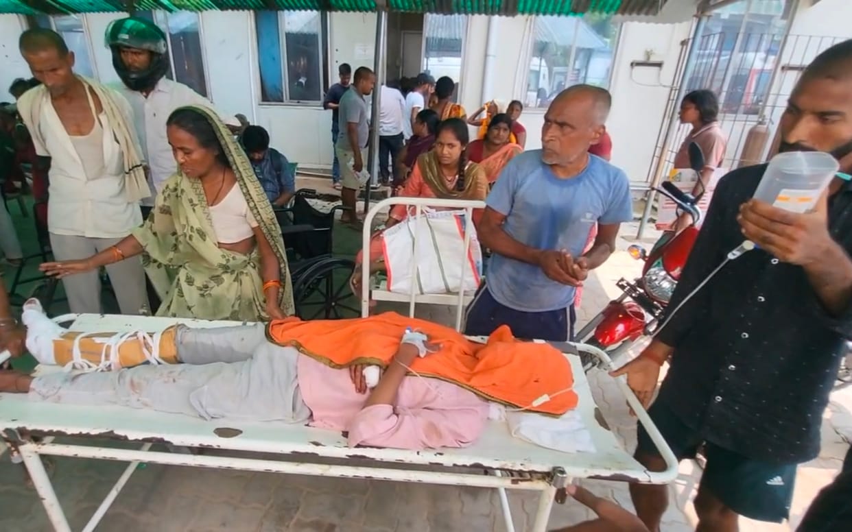 Gross negligence of doctors came to light; two young men were referred to Patna after wrapping their
