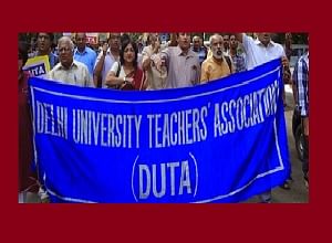 Delhi University Teachers Opposes UGC's Autonomous Colleges Scheme