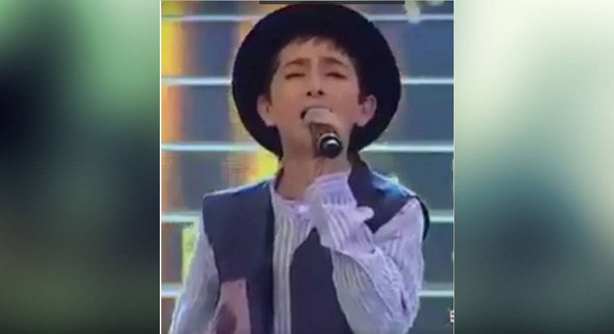 this Armenian child sings raj kapoor song and this is something awesome