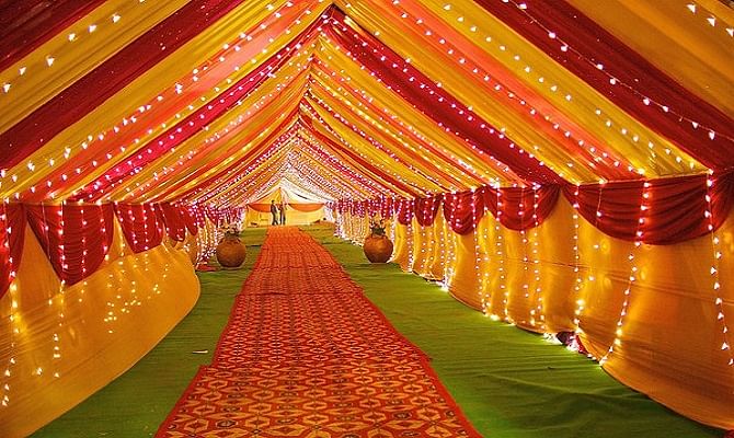 People attending a wedding in Ahmedabad got sikh because of decorative lights 