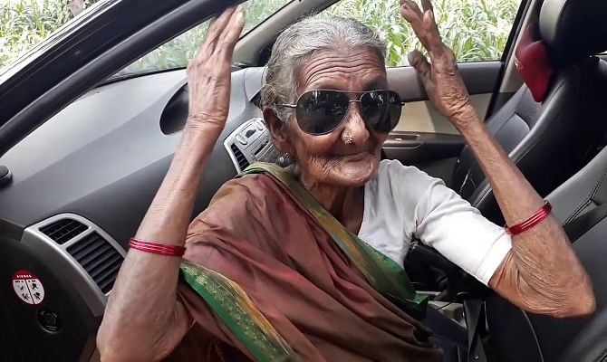 Viral and Trending Meet 106 years old youtuber of India who runs a cooking channel