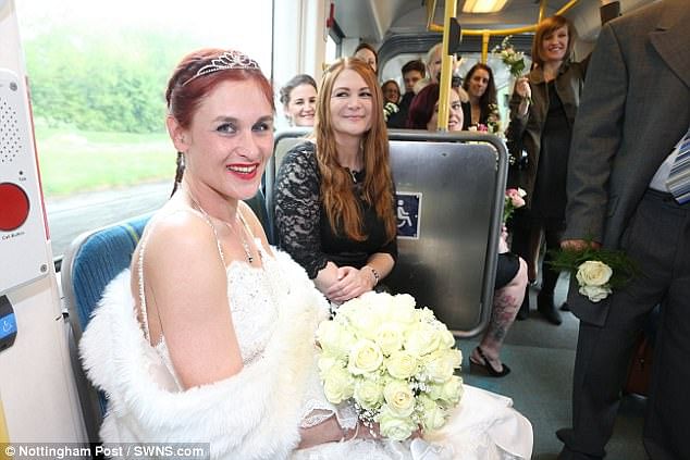 Bride traveled her wedding venue by public transport 