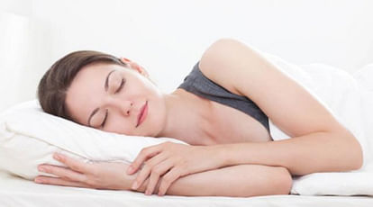 Doctor advises that how many hours a woman should sleep