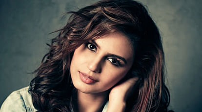 Bollywood actress Huma Qureshi says, I would LOVE to work in a Pakistani project