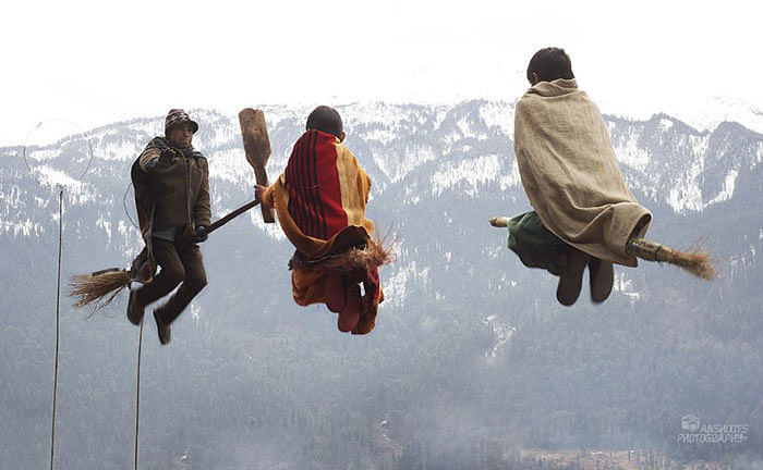 Viral and Trending Pictures of children of Uttarakhand playing Quidditch like Harry Potter