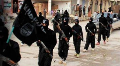 Terrorist organization ISIS earns 5500 crores every year by selling oil or other illegal works