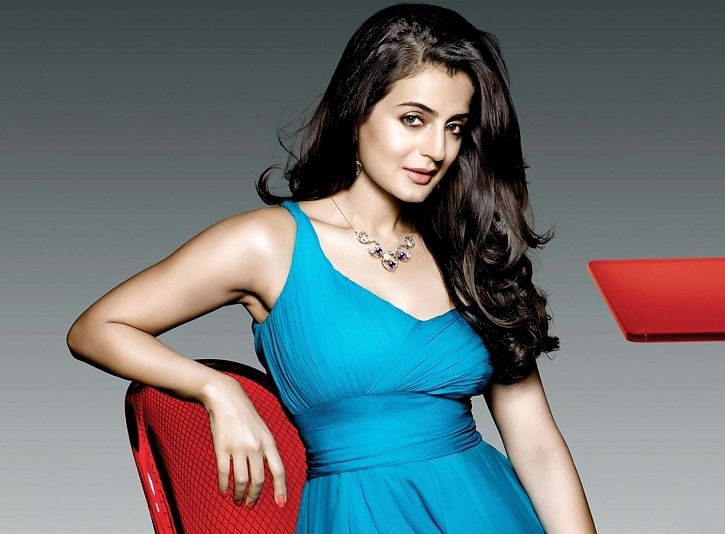 Ameesha Patel 41 year old looks beautiful in latest photo shoot for a jewellery brand 