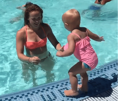 2 year old girl on swimming pool is too active to imagine video breaking the internet