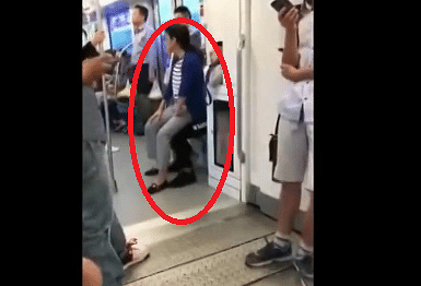 chinese man did not leave his seat for woman viral video