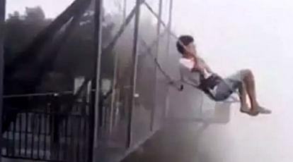 People Are Now Swinging On The Edge Of A Cliff in China And It's Downright Scary